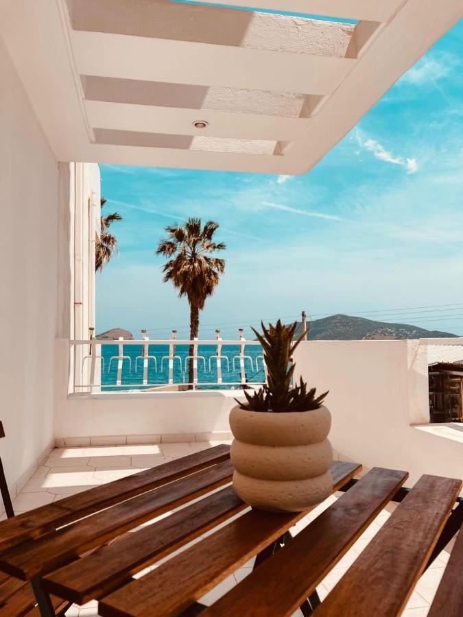 Bluehouse Apartment Porto Rafti Bagian luar foto