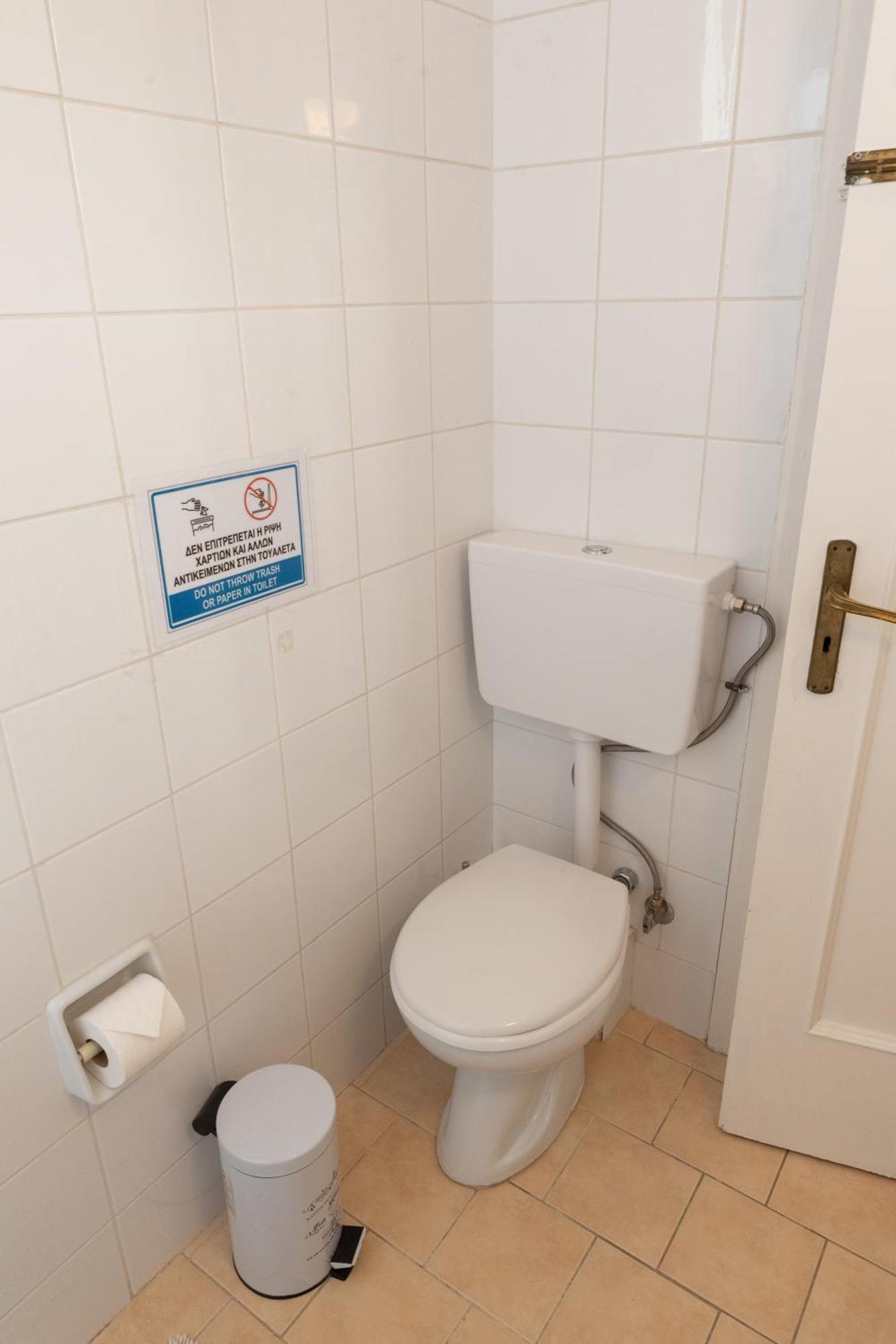 Bluehouse Apartment Porto Rafti Bagian luar foto